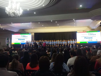 DOIS VIZINHOS PARTICIPA DE SEMINRIO ESTADUAL SOBRE ESCOLA EM TEMPO INTEGRAL