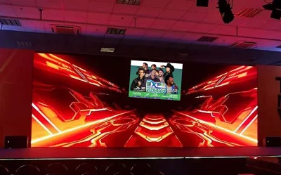 TELES DE LED VO LEVAR OS SHOWS DA EXPOVIZINHOS A TODOS OS CANTOS DO PARQUE