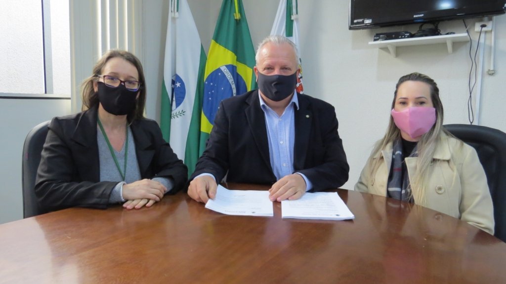 Roselei de Godois Assume a Secretaria de Assistncia Social