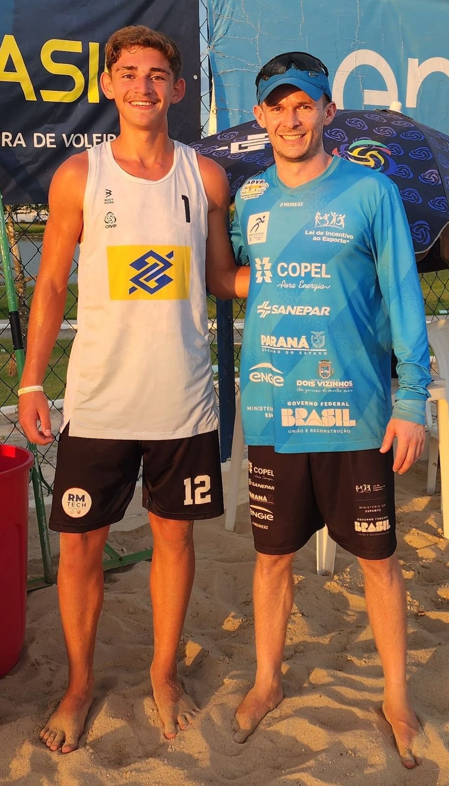 DOIS VIZINHOS TEM T�CNICO E ATLETA CONVOCADOS PARA A SELE��O PARANAENSE DE V�LEI DE PRAIA
