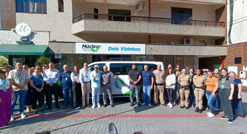 PROGRAMA M�OS AMIGAS FORTALECE PARCERIA E RECEBE NOVO VE�CULO EM DOIS VIZINHOS