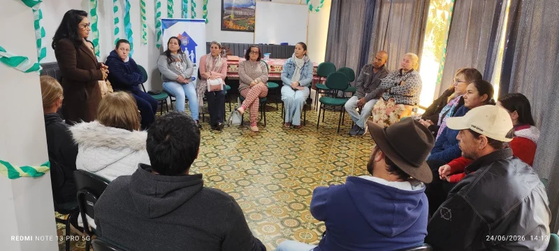 DOIS VIZINHOS REALIZA 1� ENCONTRO PRESENCIAL DO PROGRAMA BOLSA CUIDADOR FAMILIAR