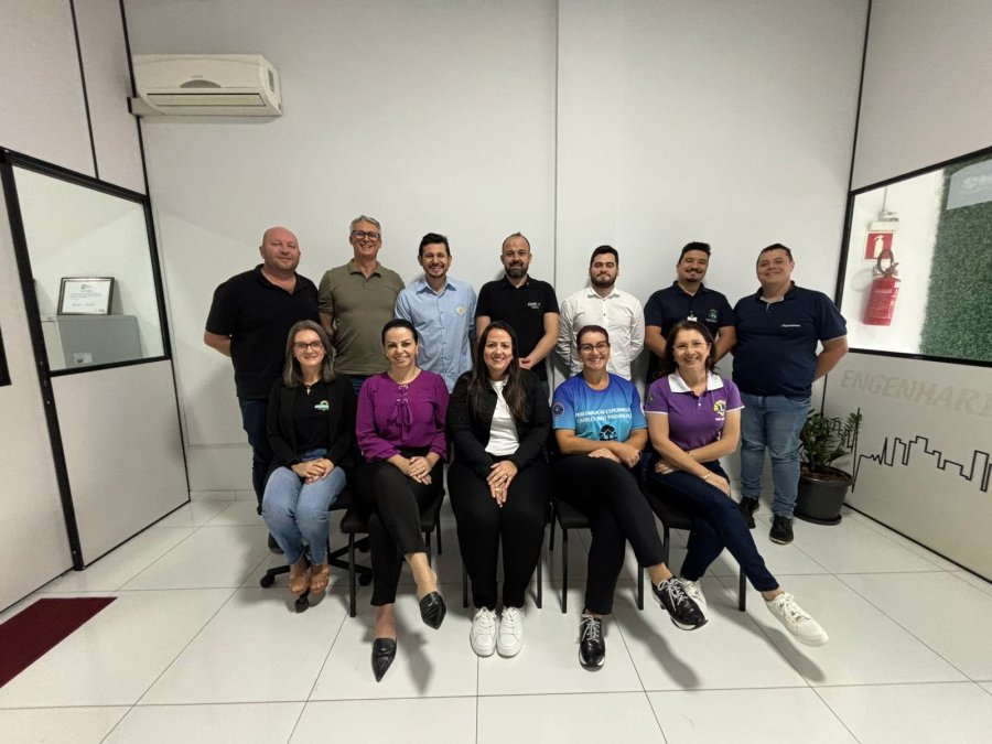 NOVA DIRETORIA DO COMTUR TOMA POSSE E REAFIRMA COMPROMISSO COM O DESENVOLVIMENTO DO TURISMO DE DOIS VIZINHOS