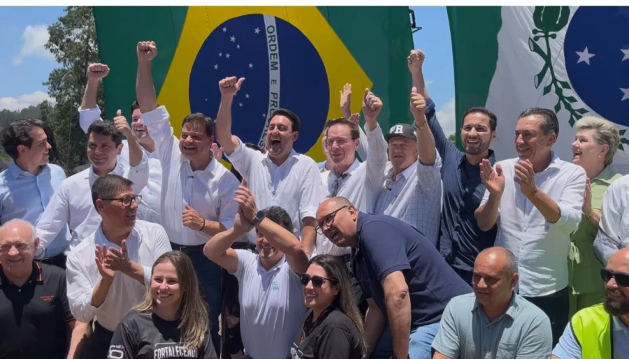 INVESTIMENTO EM RODOVIAS BENEFICIA DOIS VIZINHOS E REGI�O