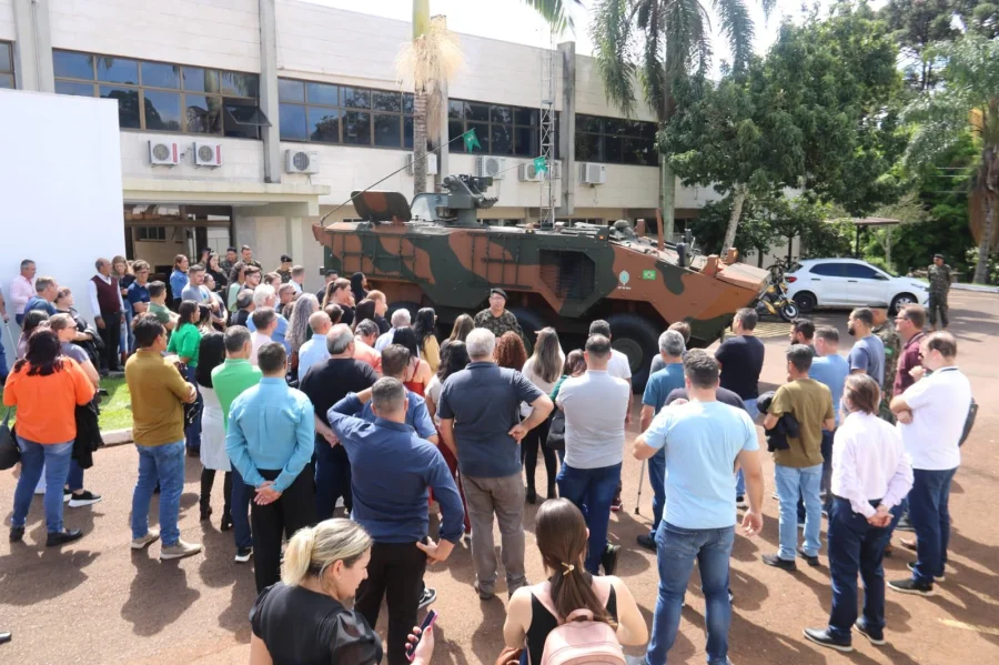 JUNTA DE SERVIO MILITAR DE DOIS VIZINHOS PARTICIPA DE SIMPSIO EM CASCAVEL