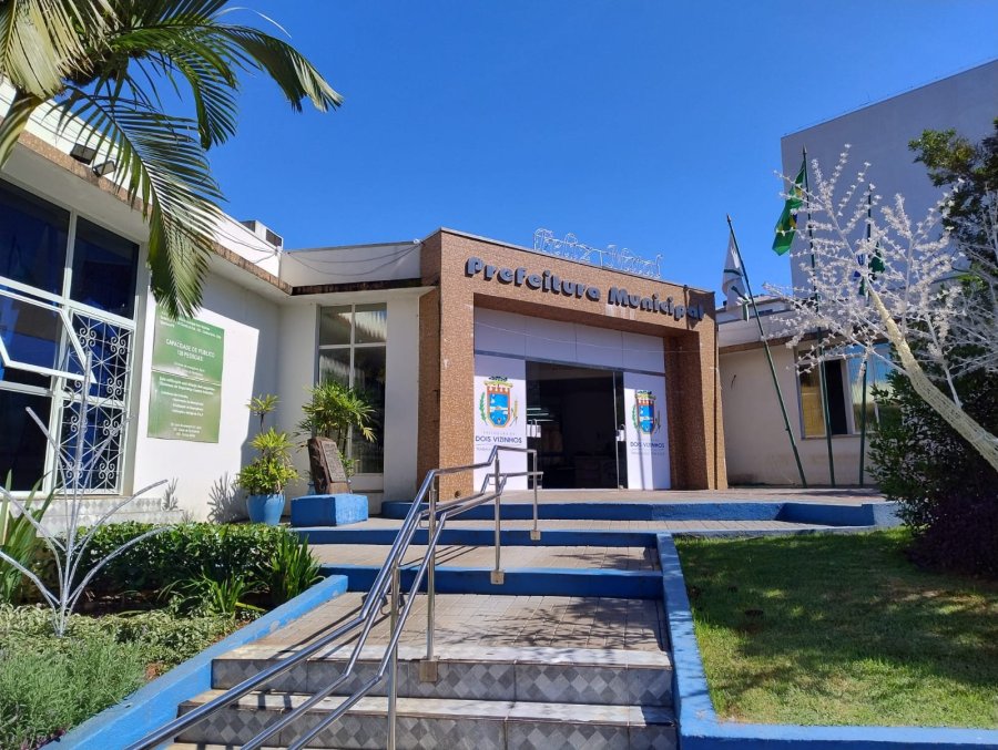 CONTAS DE DOIS VIZINHOS S�O APROVADAS PELO TRIBUNAL DE CONTAS DO ESTADO