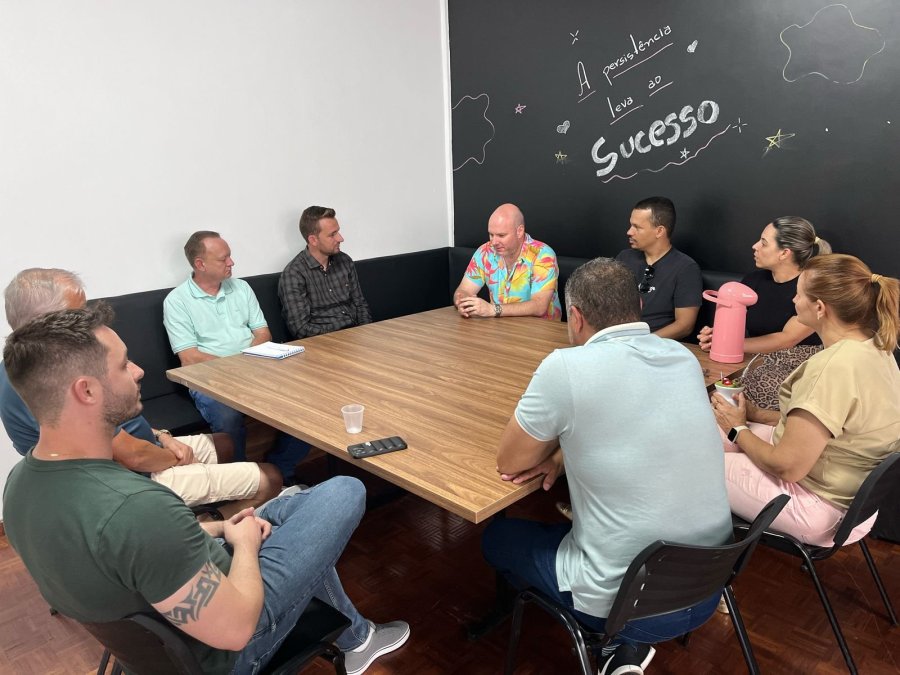 REUNI�O DO CONSELHO DE TECNOLOGIA ALINHA NOVAS ESTRAT�GIAS PARA O FUTURO