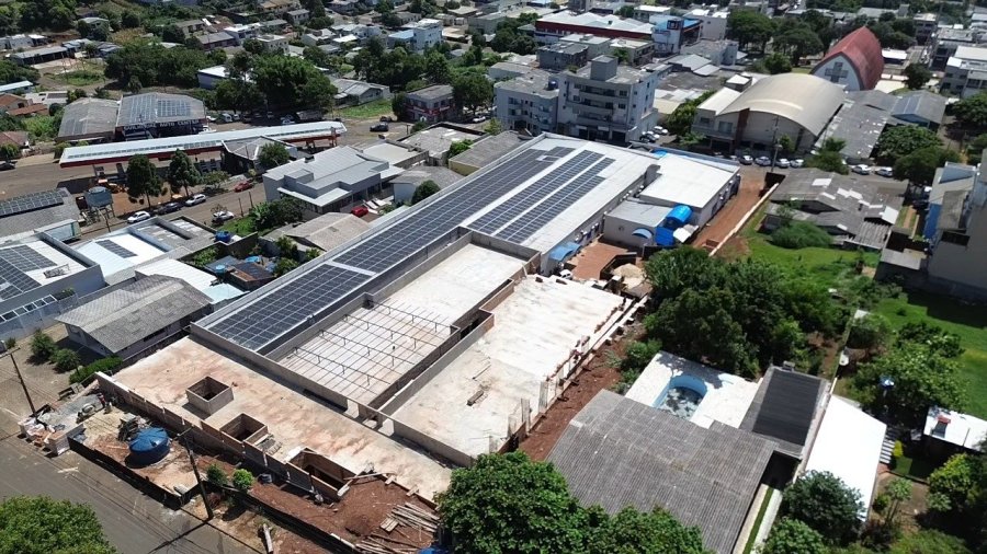 CONSTRU��O DA UTI DO PR�-VIDA AVAN�A A PASSOS FIRMES