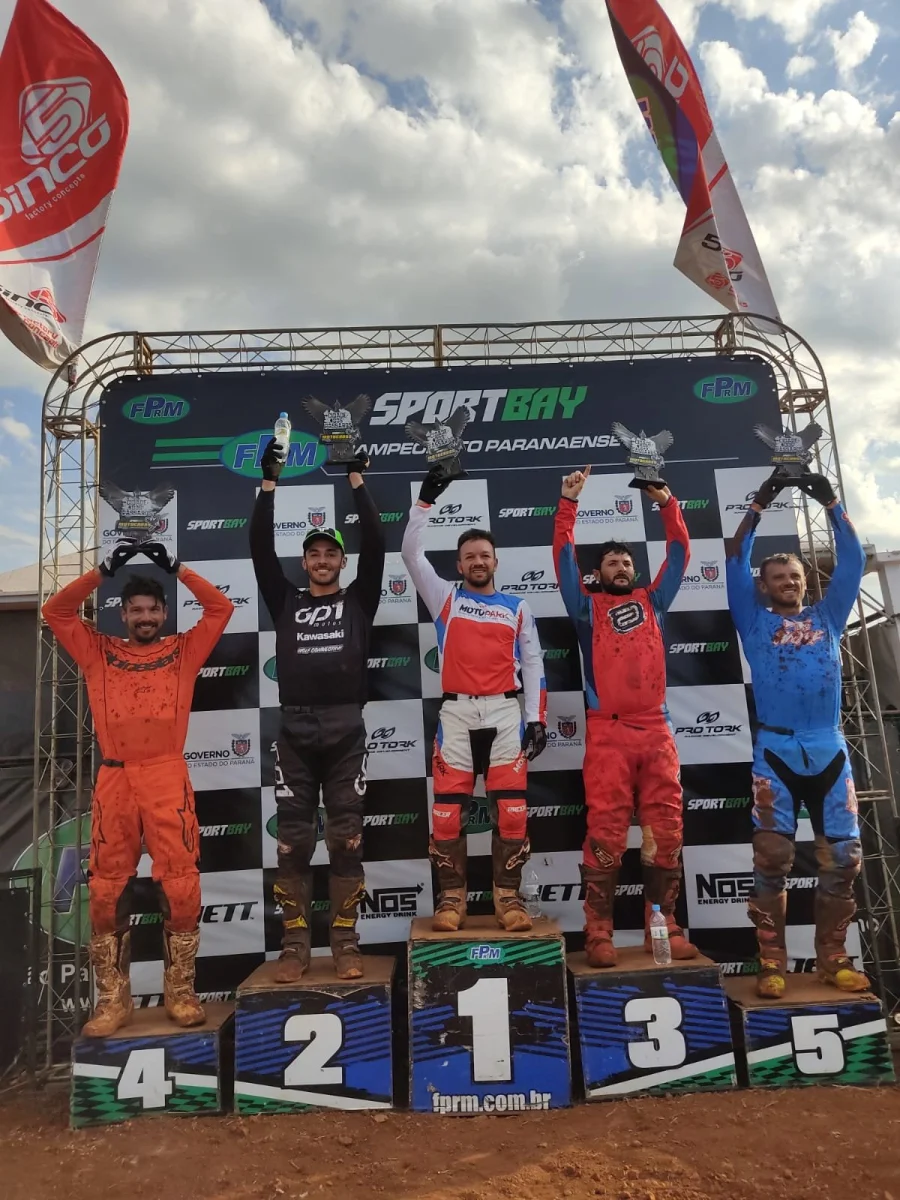 PILOTO DUOVIZINHENSE BRILHA NO CAMPEONATO PARANAENSE DE MOTOCROSS