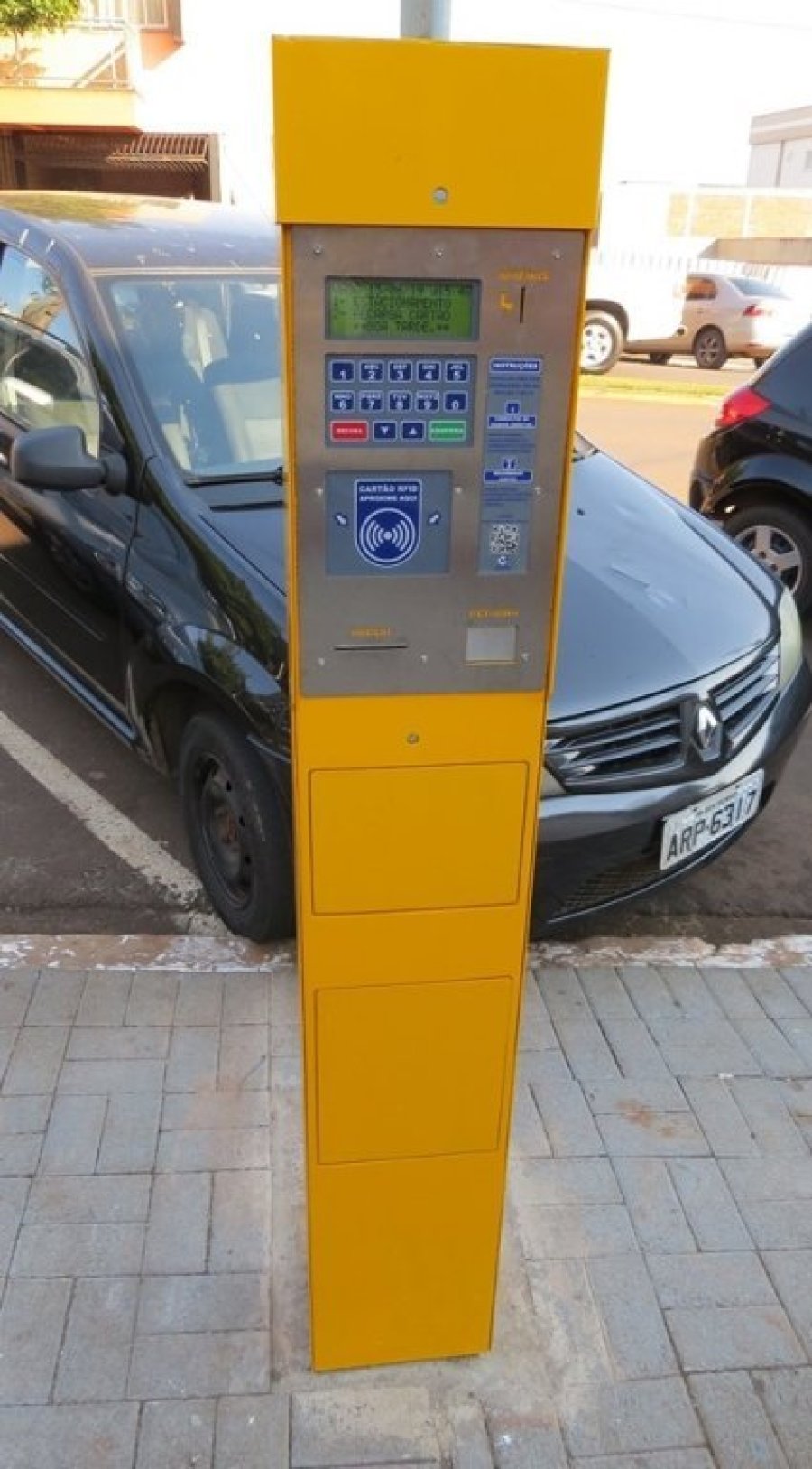Iniciou a Campanha Educativa Sobre Usos dos Novos Parqu�metros