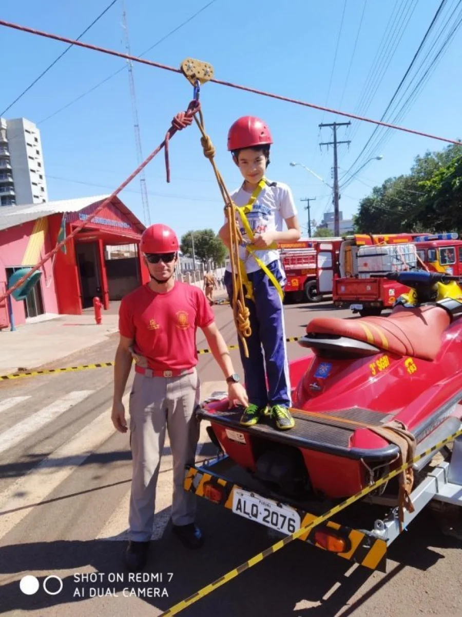 Corpo de Bombeiros e Polcia Militar Realizam Atividades Diferenciadas.