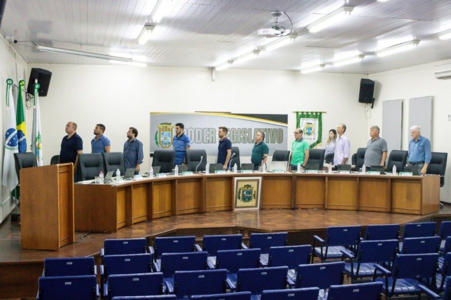 C�mara Rejeita Venda de Terrenos, Decis�o Afeta Gera��o de Emprego, Sa�de e Educa��o.