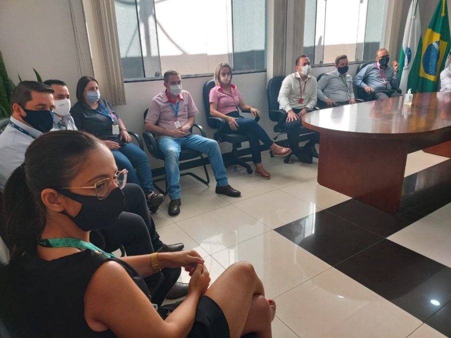 Prefeitura Prop�em Estender Hor�rio de Atendimento Em Bancos e Supermercados