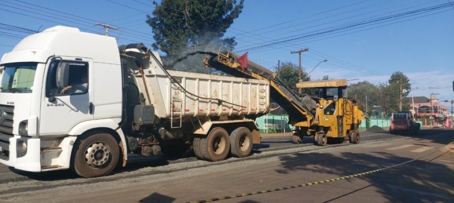 Deptran: Semana Inicia Com V�rias Melhorias para a Seguran�a do Tr�nsito Em Dois Vizinhos