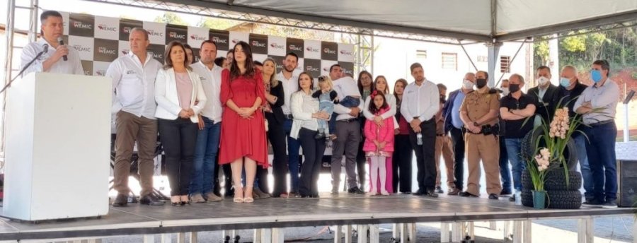 Prefeito Prestigia Inaugura��o da Wemic