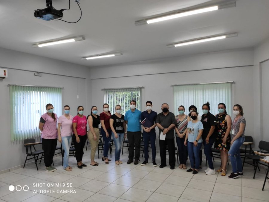 Equipe de Coordena��o da Secretaria Passa por Capacita��o