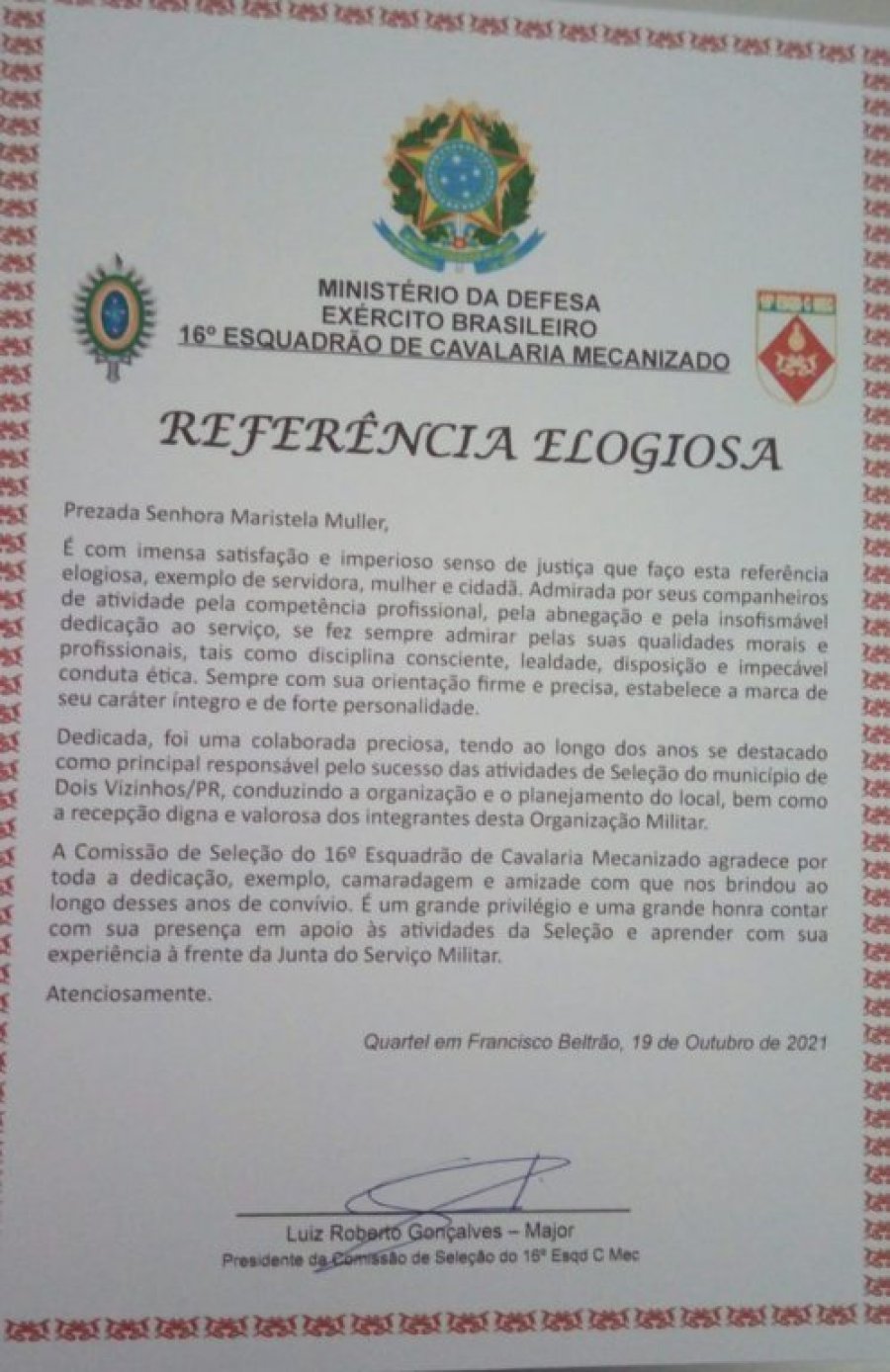 Servidora P�blica da 275� Junta de Servi�o Militar Recebe Refer�ncia Elogiosa do Ex�rcito Brasileiro