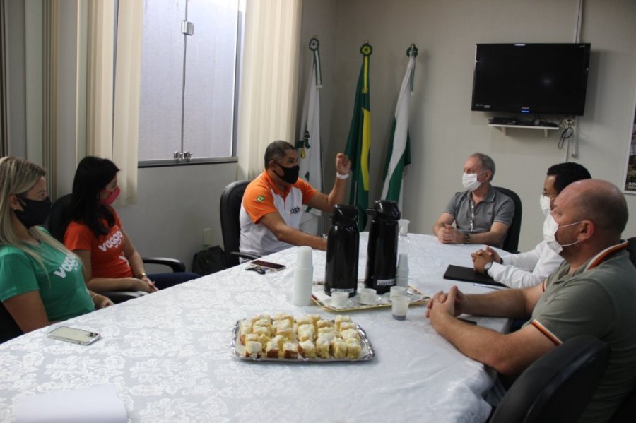 Prefeito Em Exerc�cio Re�ne-se Com a Sudotec