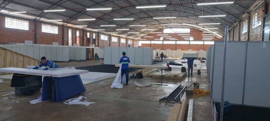 Espa�os Internos e Externos Come�aram a Ser Montados e Agroshow Come�a a Ganhar Forma