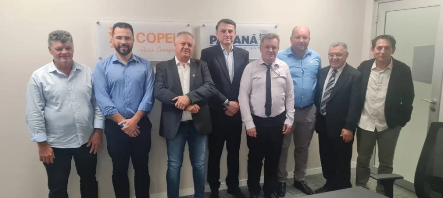 Comitiva Visita Copel e Pede Melhorias no Abastecimento de Energia