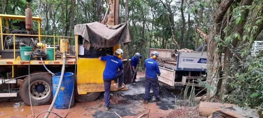Perfura��o de Po�os Artesianos Muda a Realidade das Comunidades Rurais