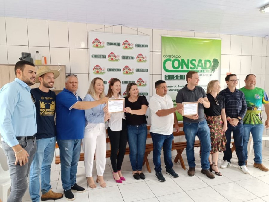 Latic�nio Pinheirinho Recebe Selo Sisbi-poa e Amplia Alcance Nacional