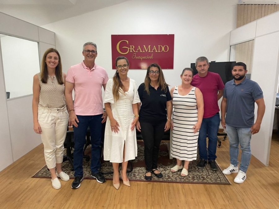 Equipe Duovizinhense � Recebida por Representantes do Turismo de Gramado