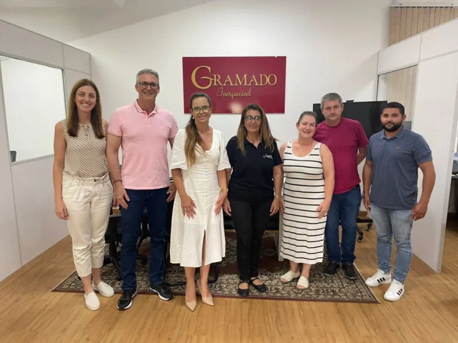 Equipe Duovizinhense  Recebida por Representantes do Turismo de Gramado