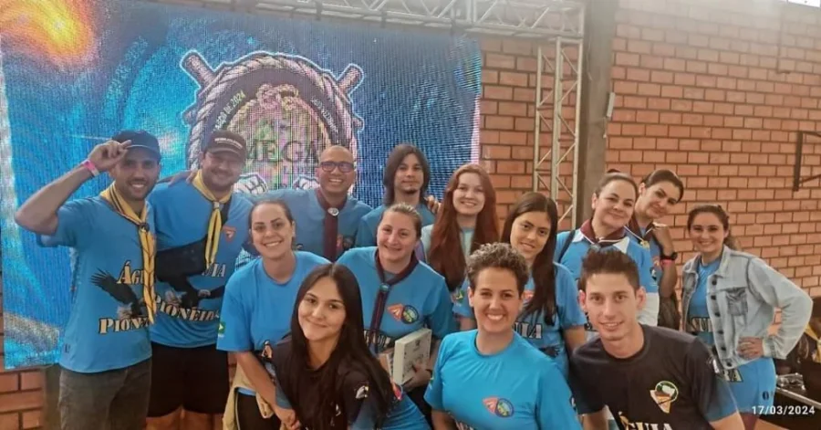 Dois Vizinhos Recebeu Lderes Aventureiros e Desbravadores de Toda a Regio