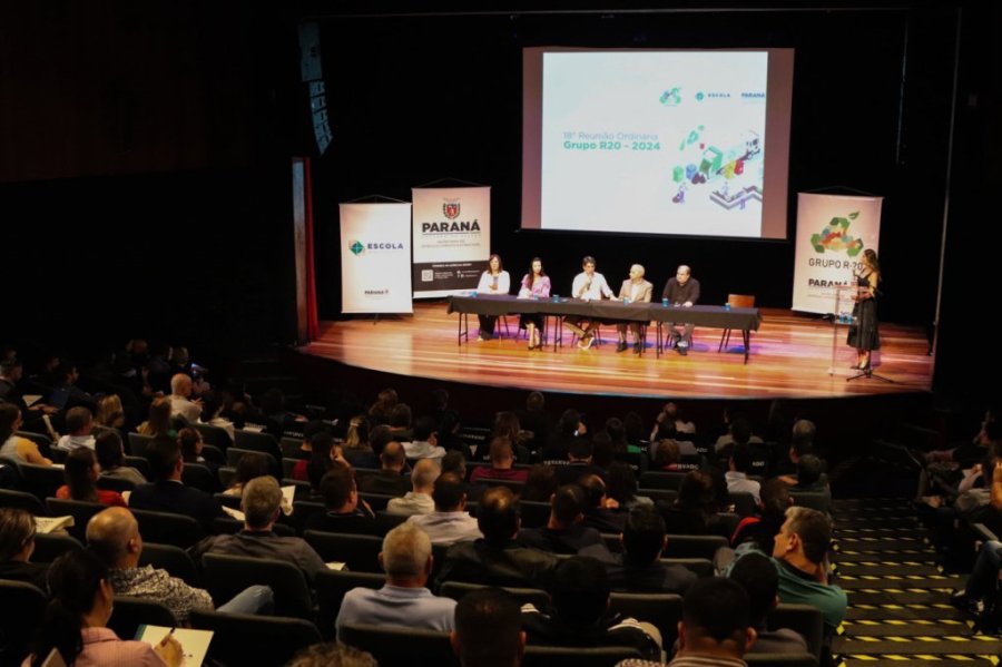 Dois Vizinhos Participa de Reuni�o do R-20 Sobre Log�stica Reversa e Res�duos
