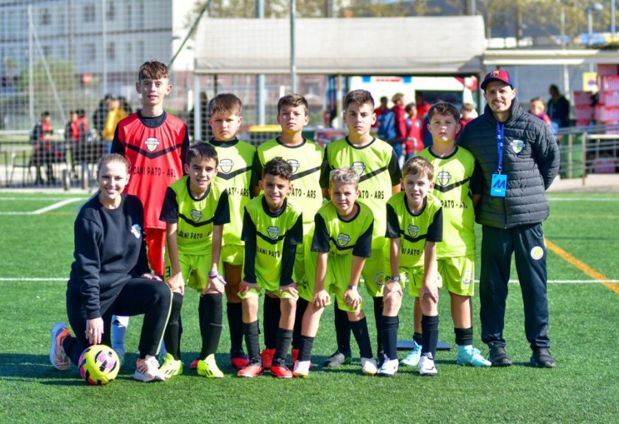 Ct Dani Pato Representa Dois Vizinhos na Espanha