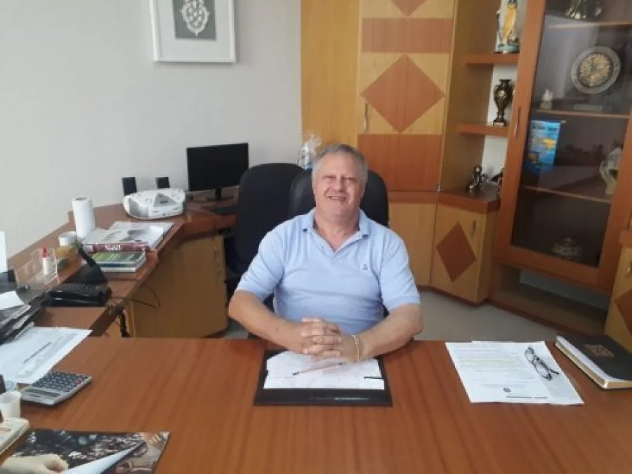 Dois Vizinhos Celebra o Dia do Prefeito Homenageando Carlinhos Turatto