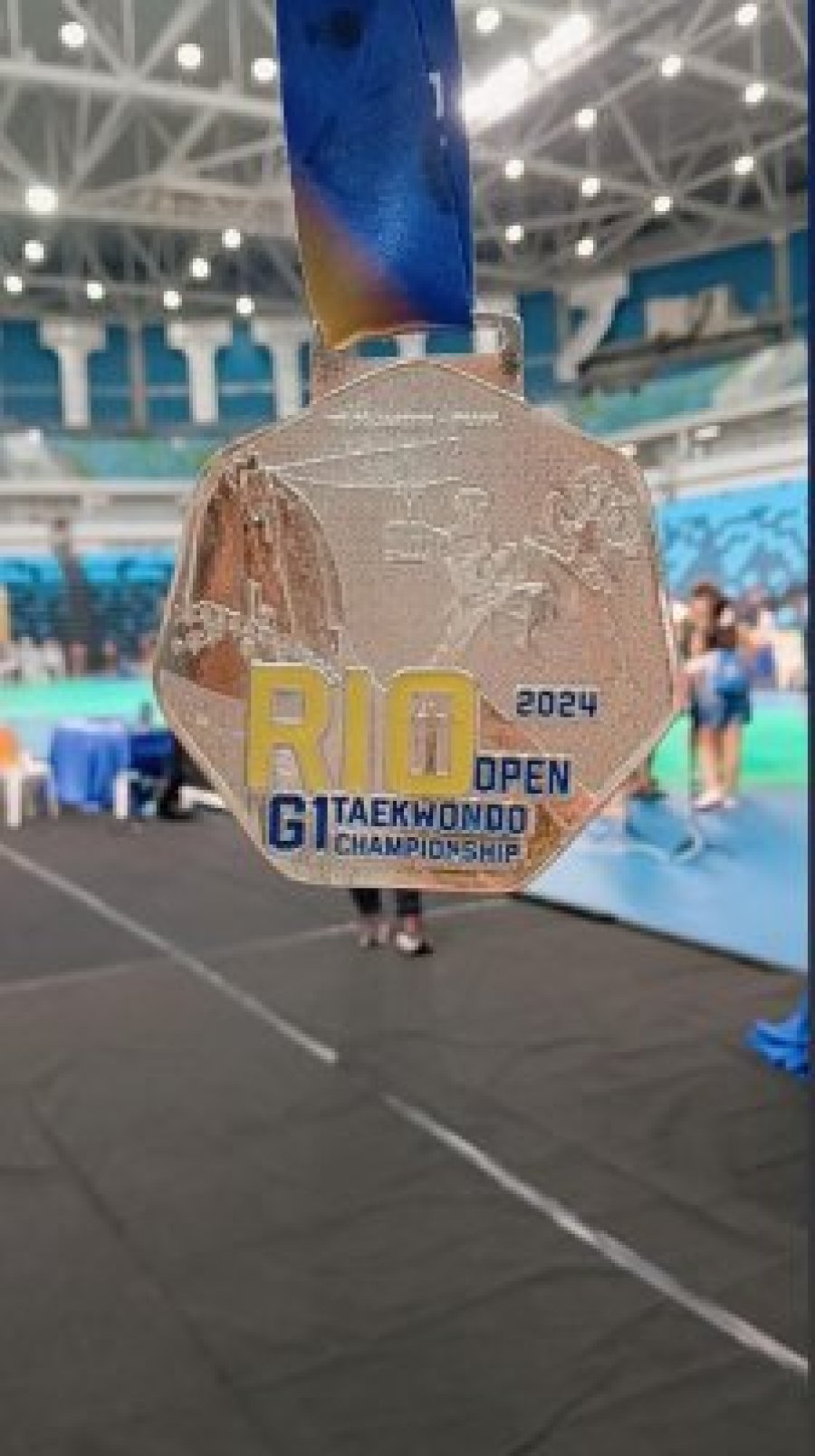 DOIS VIZINHOS CONQUISTA MEDALHA NO RIO OPEN DE TAEKWONDO