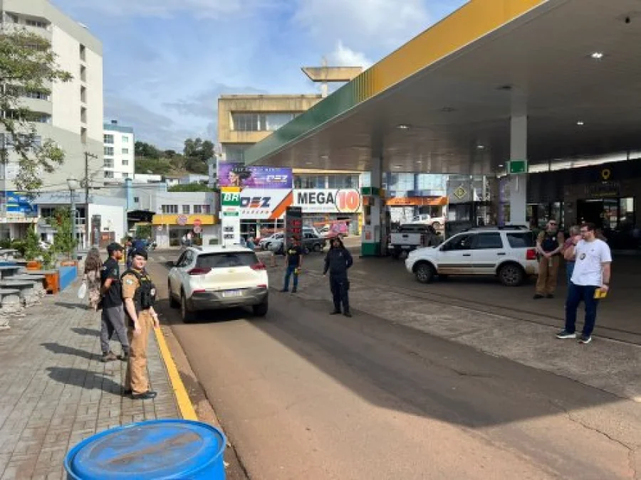 AO INTEGRADA PROMOVE CONSCIENTIZAO NO TRNSITO DE DOIS VIZINHOS