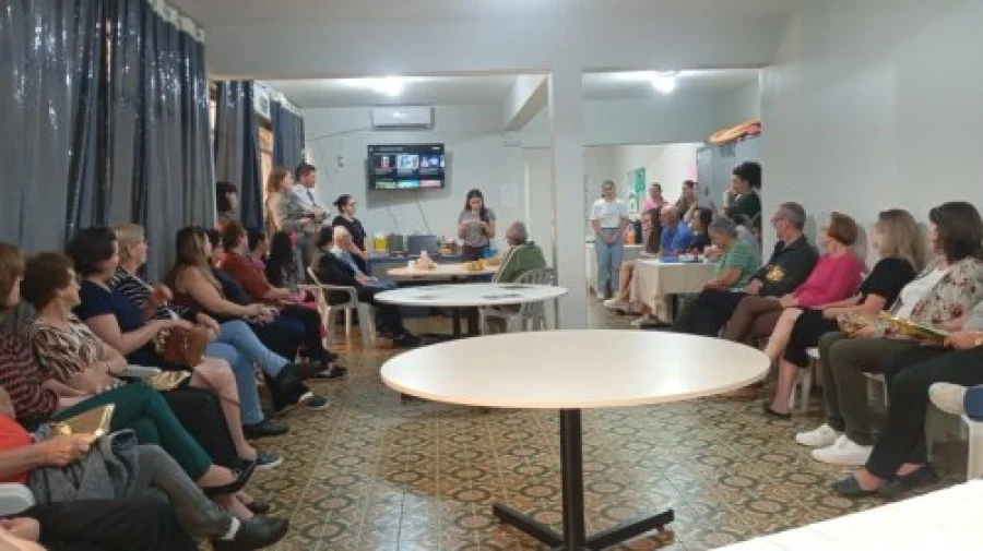 SEMANA DE HOMENAGEM S MES NO CENTRO DE CONVIVNCIA DO IDOSO DE DOIS VIZINHOS