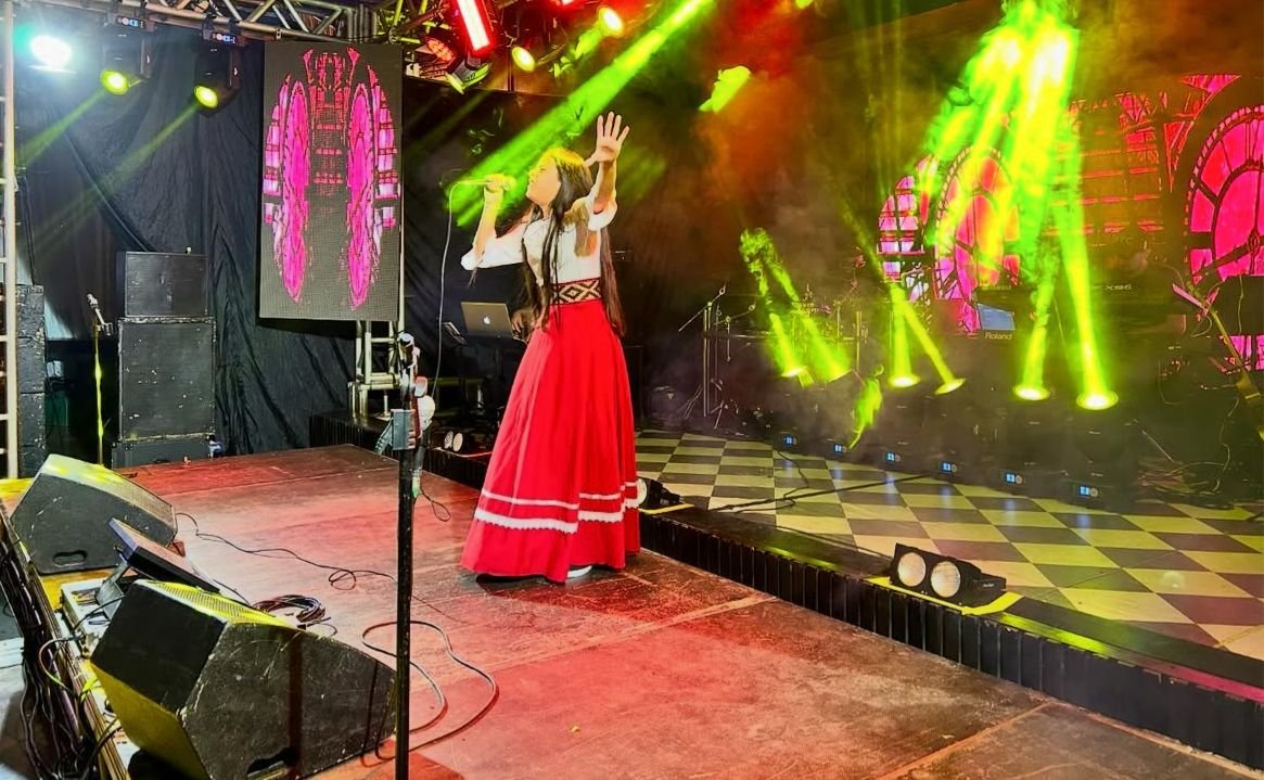 III CANTAVIZINHO COMEA AMANH  MUSICALIDADE, EMOO E ARTE NO PALCO DO CLUBE SETE