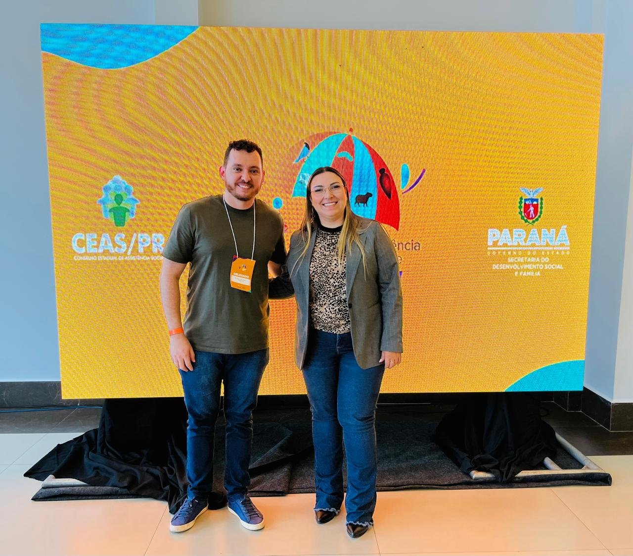 DOIS VIZINHOS É DESTAQUE NA 15ª CONFERÊNCIA ESTADUAL DE ASSISTÊNCIA SOCIAL