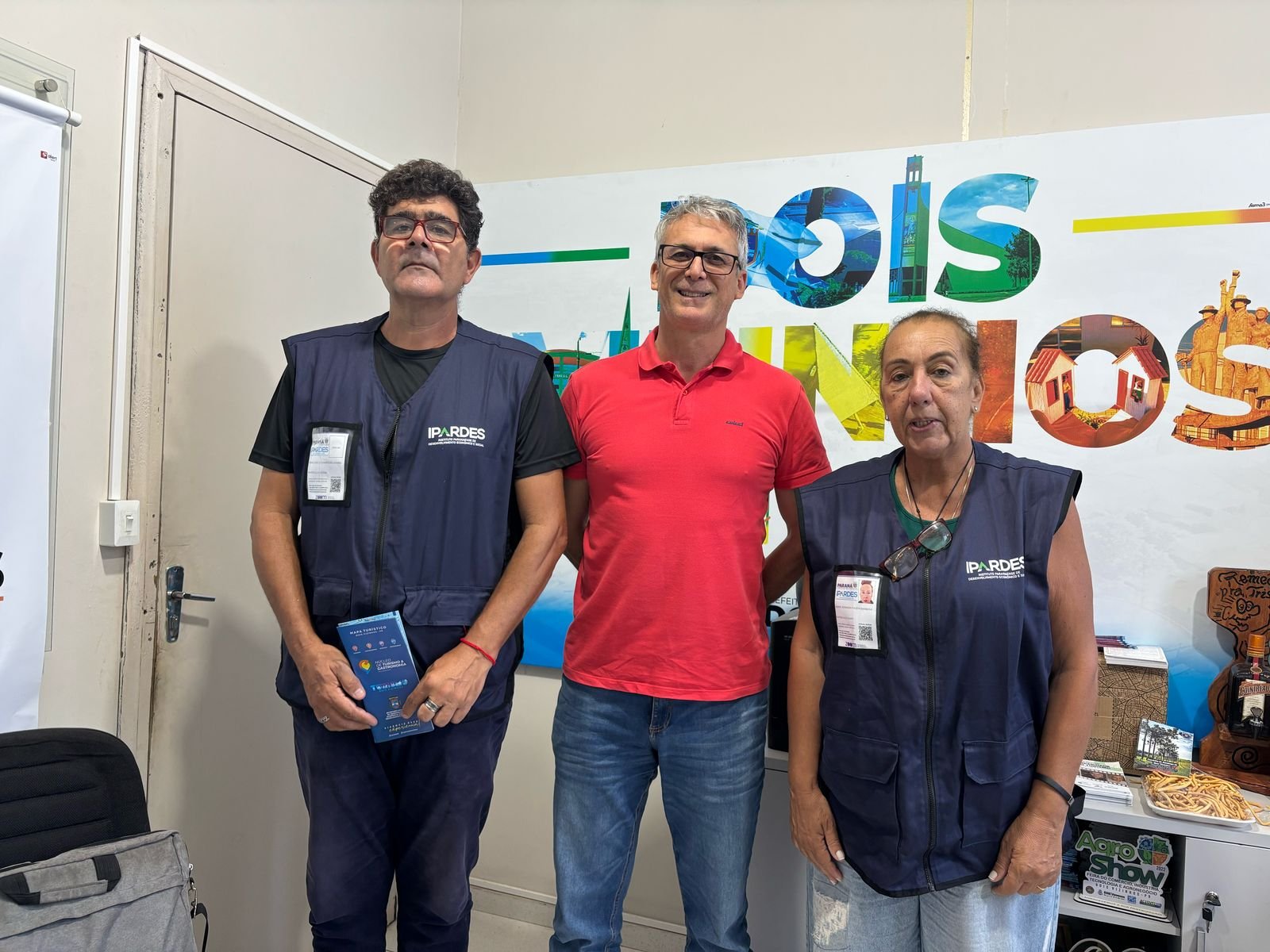 EQUIPE DO IPARDES REALIZA PESQUISA POR AMOSTRAGEM EM DOIS VIZINHOS