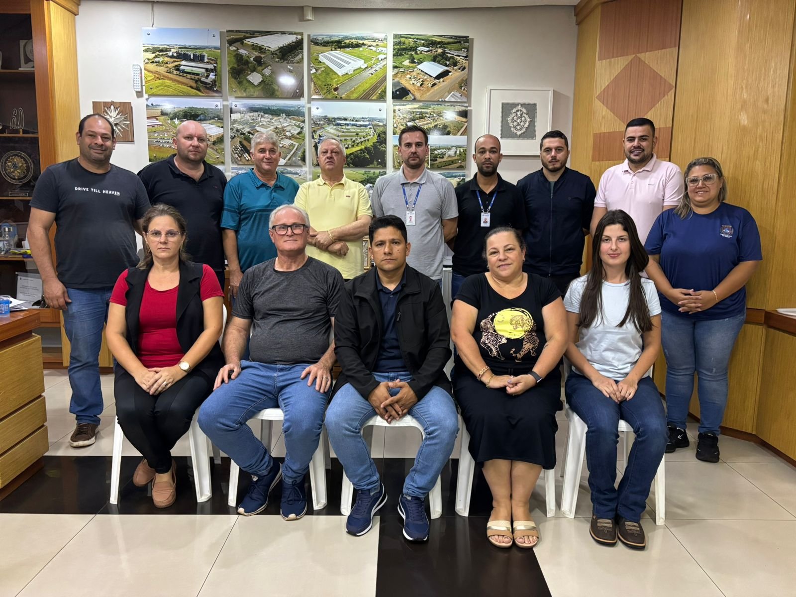 CRISE DA ÁGUA: POPULAÇÃO DO SANTA LUZIA SE UNE E COBRA PROVIDÊNCIAS DA SANEPAR!