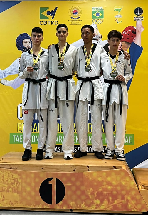 ATLETAS DE DOIS VIZINHOS BRILHAM NA COPA DO BRASIL DE TAEKWONDO