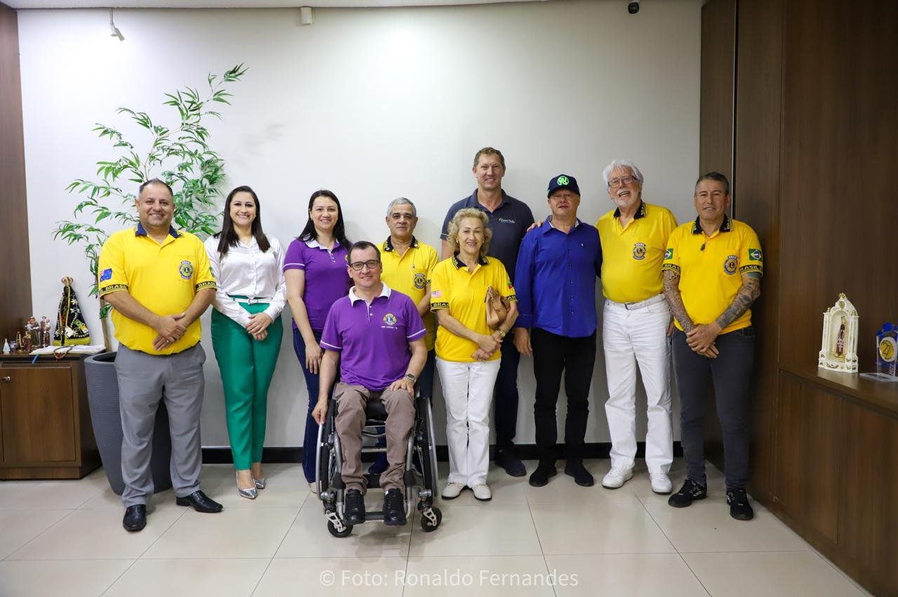 LIONS CLUB VISITA PREFEITURA E DESTACA DESENVOLVIMENTO DE DOIS VIZINHOS