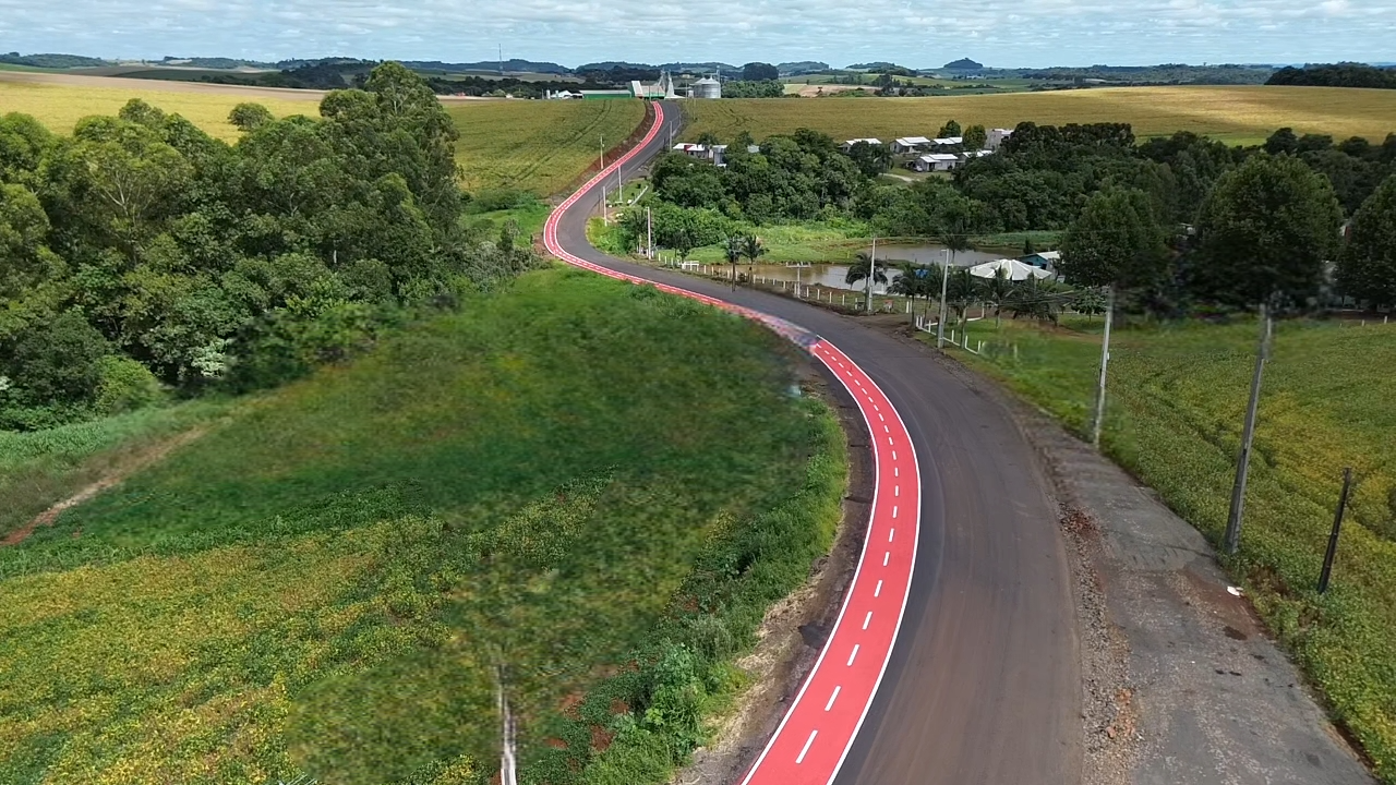 CICLOVIA NA RODOVIA AVELINO PROVIN EST GANHANDO FORMA