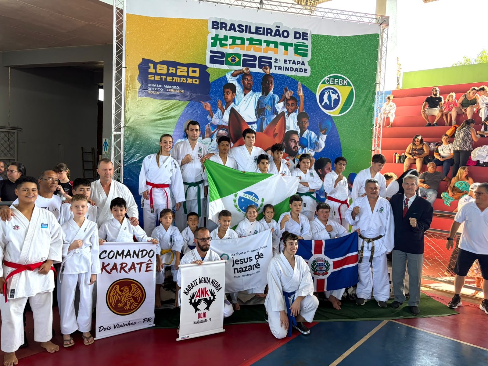 PROJETO SOCIAL COMANDO KARAT� CONQUISTA TR�S MEDALHAS NO CAMPEONATO BRASILEIRO EM GOI�S