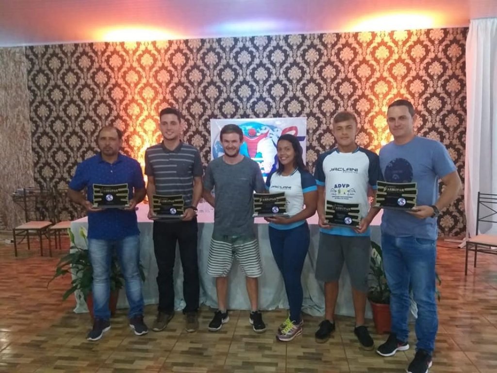 Aesupar Entrega Premiao Aos Destaques Esportivos 2019.