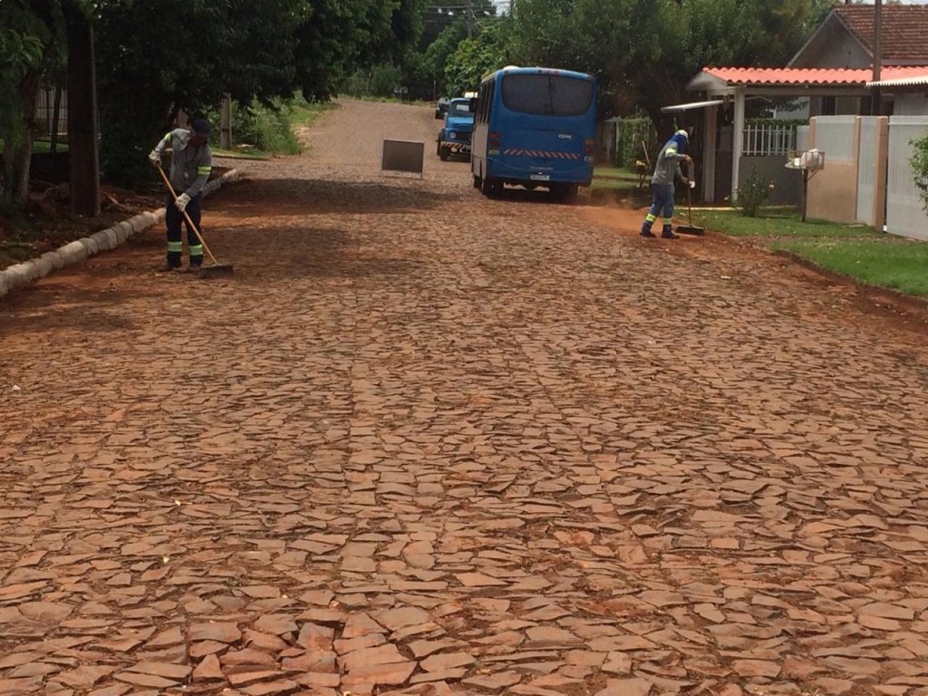 Seis Quadras do Bairro da Luz Recebem Asfalto a Partir da Prxima Semana