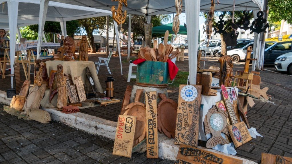 Feira do Arteso Acontece Todos os Sbado na Praa Ary Mller