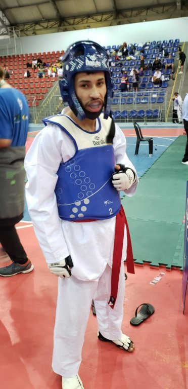 Atletas Duovizinhenses Conquistam Vaga para  o Campeonato Brasileiro de Taekwondo