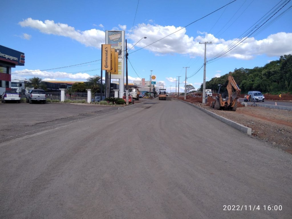 Obras  das Vias Pblicas Esto a Todo Vapor