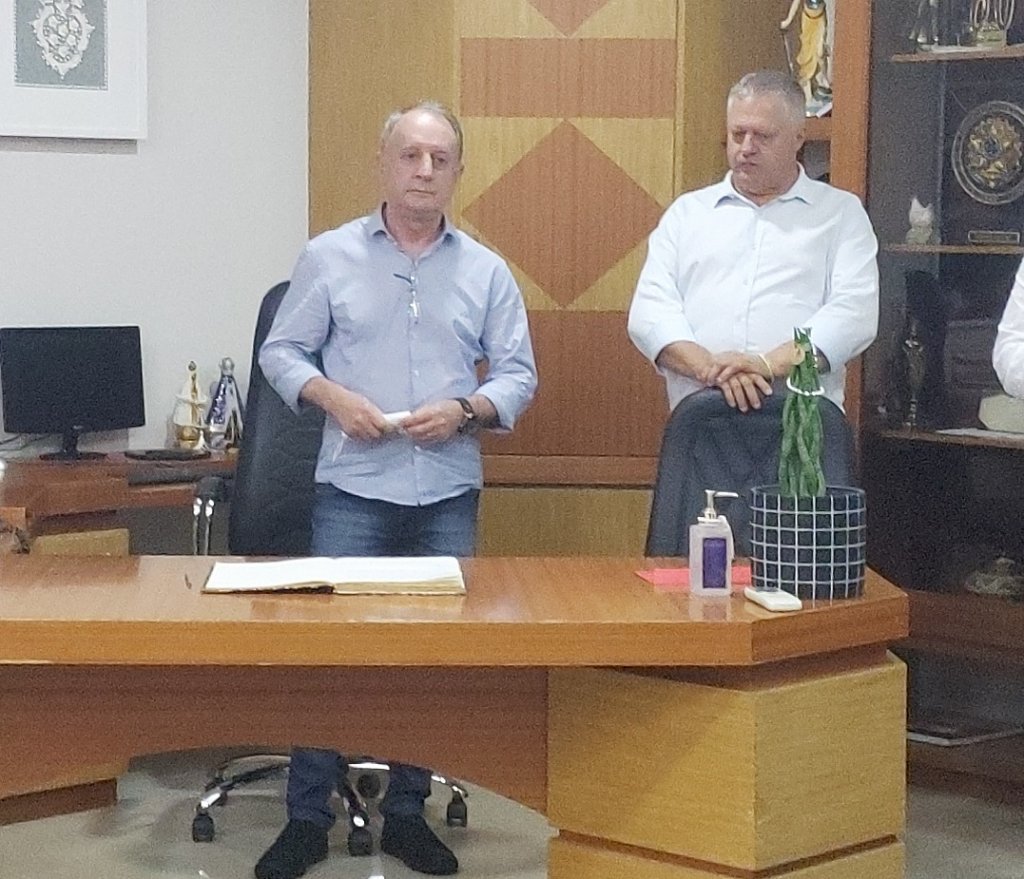 Vice-prefeito Nery Maria Assumir Comando do Executivo por 15 Dias