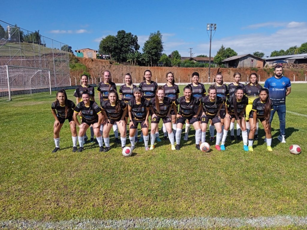 Futebol Feminino Estreia Com Vitria da Copa Sudoeste